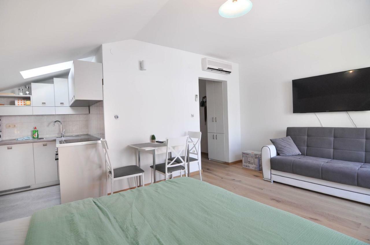 Helen Apartman Icici